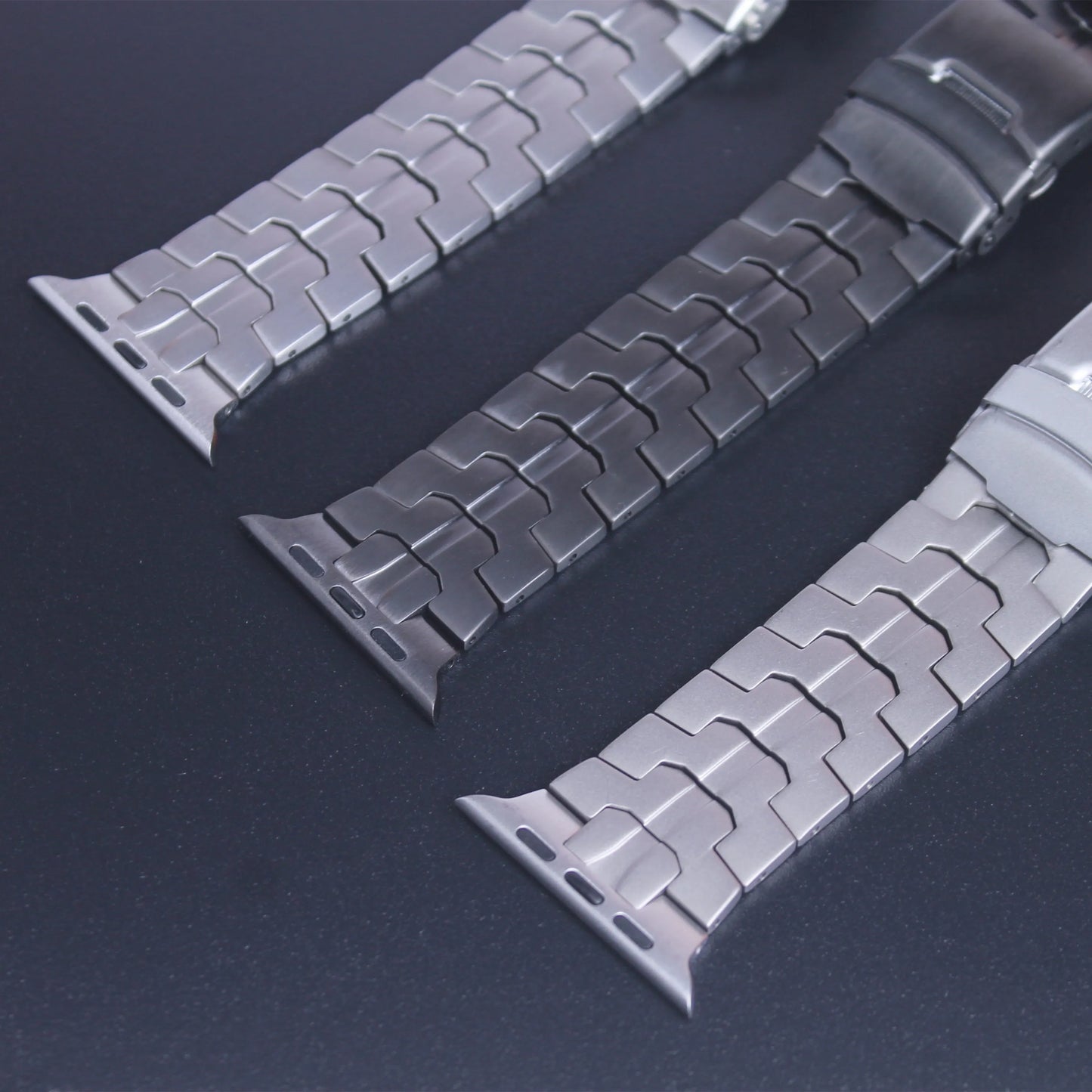 🚚 BRACELETE PREMIUM EM TITÂNIO PARA O APPLE WATCH
